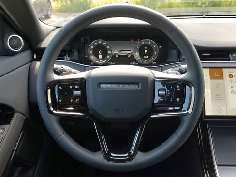 New 2026 Land Rover Range Rover Evoque S image 32