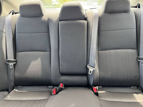 Used 2025 Nissan Altima 2.5 SV FWD image 37