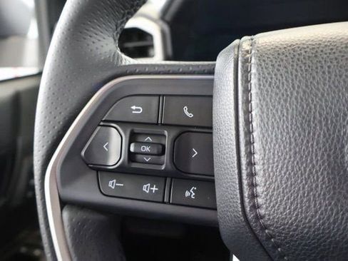 New 2025 Toyota 4Runner TRD Off-Road Premium image 17