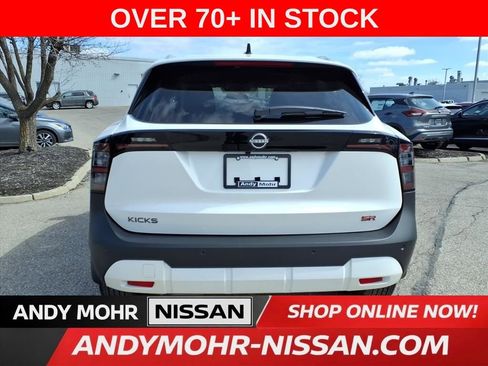 New 2026 Nissan Kicks SR FWD image 7