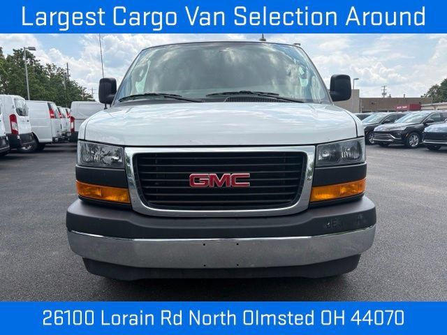 Used 2025 GMC Savana 2500 w/ Driver Convenience Package RWD image 14