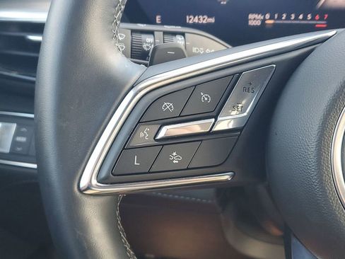 Used 2025 Buick Enclave Preferred image 35