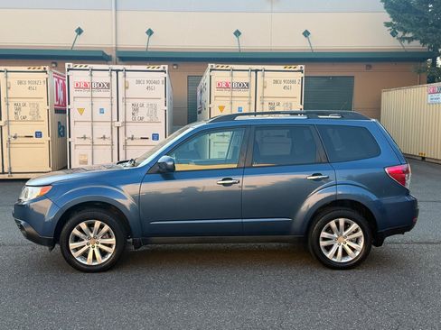 Used 2012 Subaru Forester 2.5X Premium AWD/4WD image 16