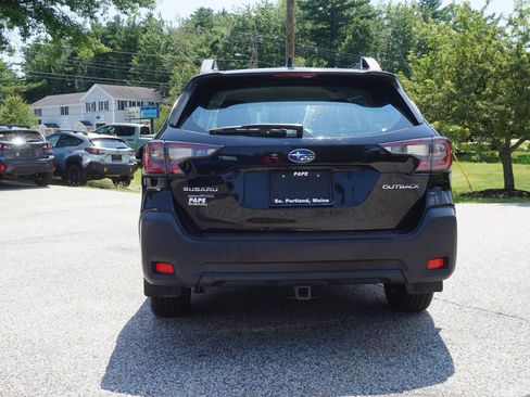 Used 2024 Subaru Outback AWD/4WD image 6