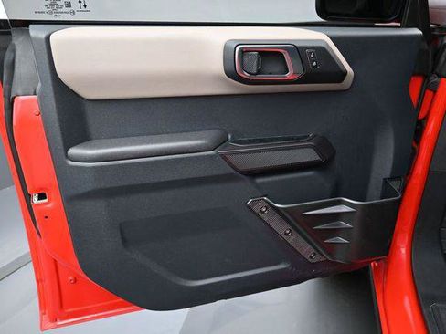 Used 2024 Ford Bronco Wildtrak AWD/4WD image 11