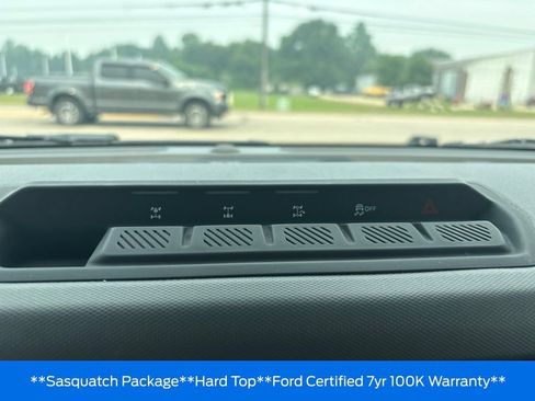 Used 2023 Ford Bronco Big Bend w/ Sasquatch Package AWD/4WD image 15