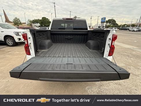 Used 2025 Chevrolet Silverado 1500 LT AWD/4WD image 35