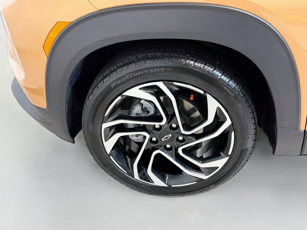 Used 2024 Chevrolet TrailBlazer RS w/ Driver Confidence Package FWD image 28