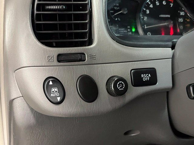 Used 2005 Toyota Sequoia SR5 RWD image 22