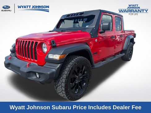 Used 2021 Jeep Gladiator Sport AWD/4WD image 1