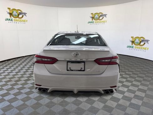 Used 2024 Toyota Camry XSE FWD image 9
