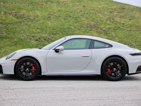 New 2026 Porsche 911 Carrera S image 2