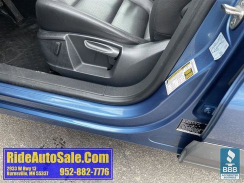 Used 2017 Volkswagen Tiguan S image 24