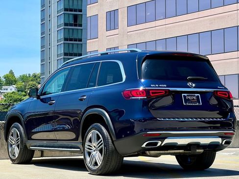 Certified 2022 Mercedes-Benz GLS 450 4MATIC image 5