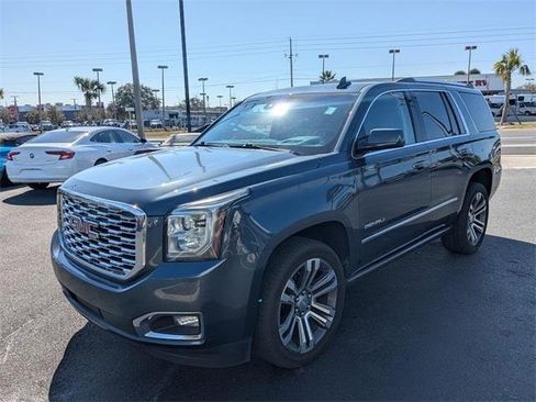 Used 2019 GMC Yukon Denali w/ Denali Ultimate Package image 8