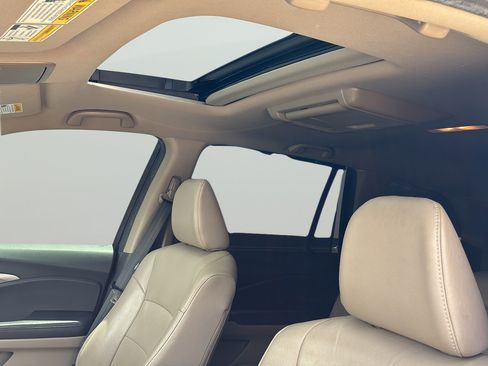 Used 2017 Honda Pilot EX-L image 15