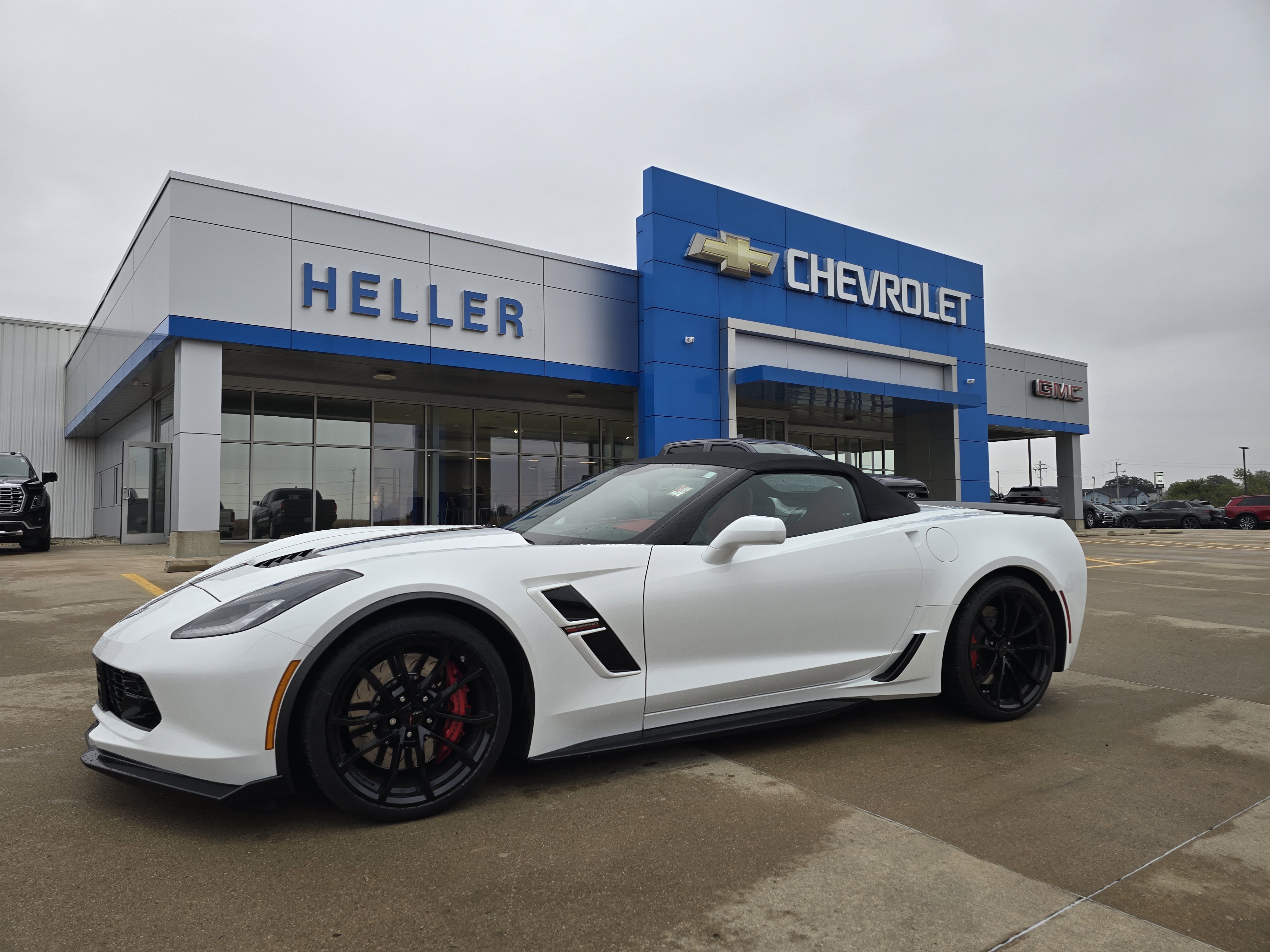 Used 2017 Chevrolet Corvette Grand Sport RWD image 3