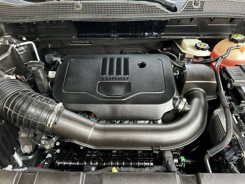 Certified 2022 Chevrolet Blazer LT w/ LPO, Black Grille Bar Package image 24