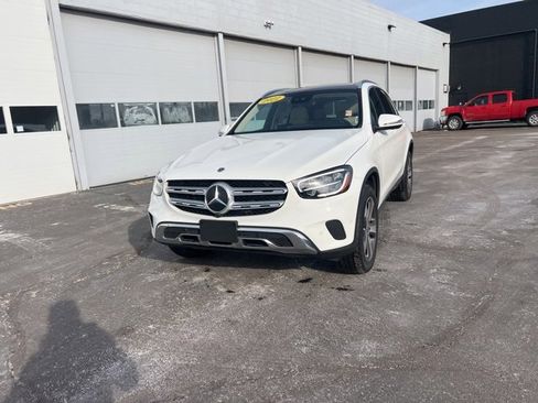 Used 2022 Mercedes-Benz GLC 300 4MATIC image 21