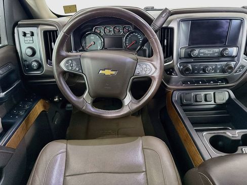 Used 2018 Chevrolet Silverado 1500 LTZ w/ LTZ Plus Package AWD/4WD image 20