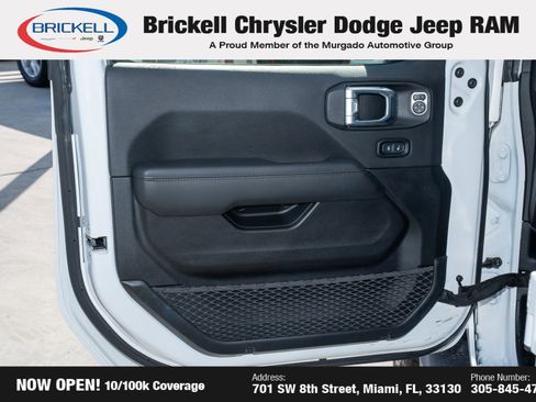 Used 2021 Jeep Wrangler Unlimited Sahara image 10