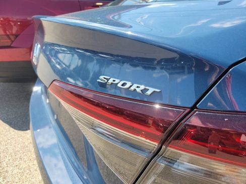 Used 2025 Honda Civic Sport image 7