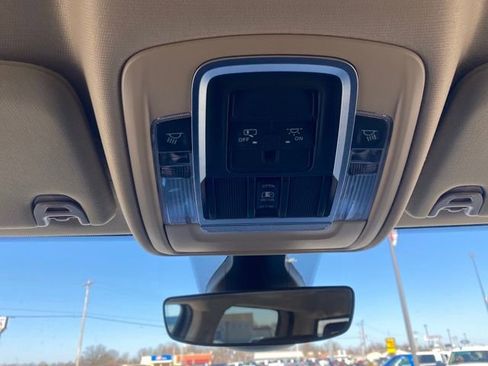 Used 2021 RAM 2500 Laramie AWD/4WD image 21