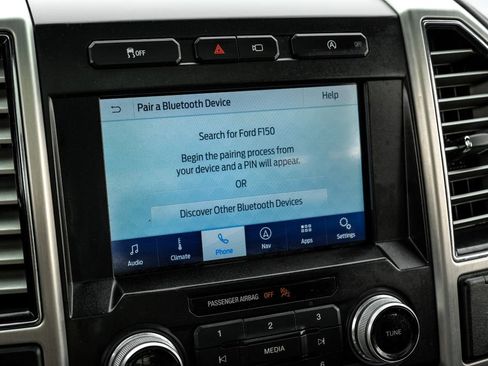 Used 2020 Ford F150 Platinum w/ Equipment Group 701A Luxury AWD/4WD image 36