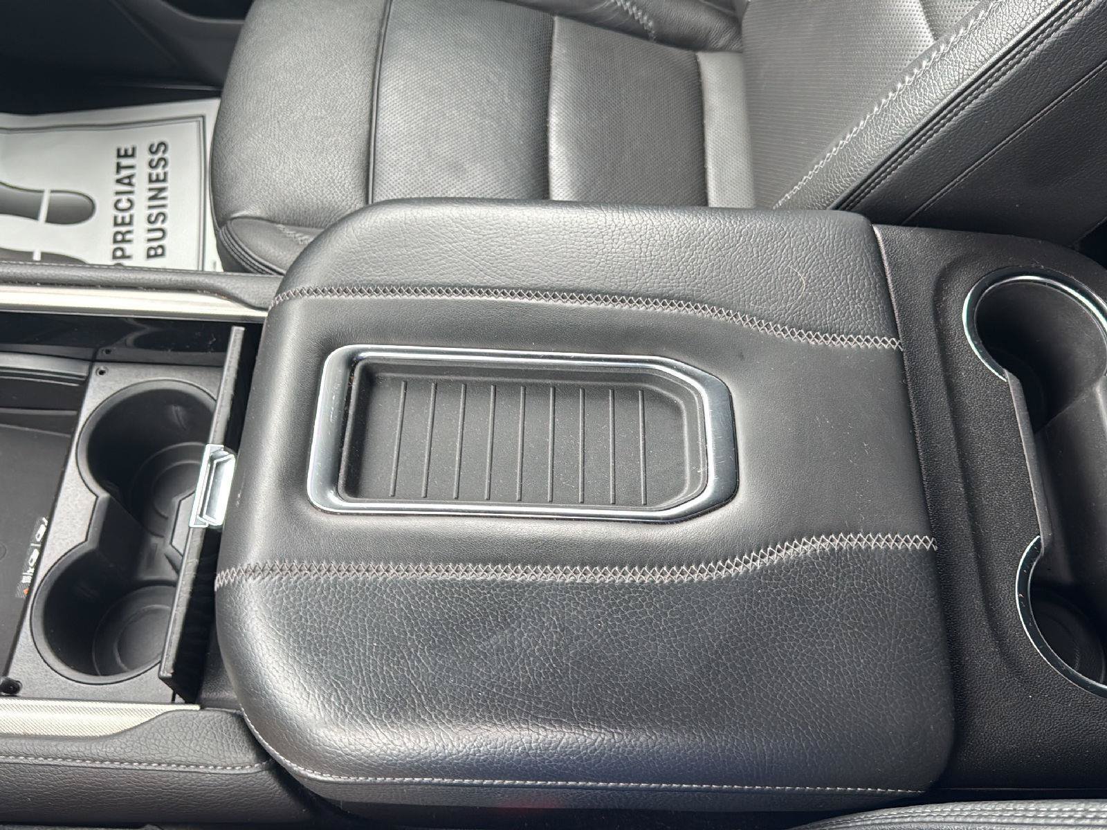 Used 2023 GMC Yukon Denali AWD/4WD image 20