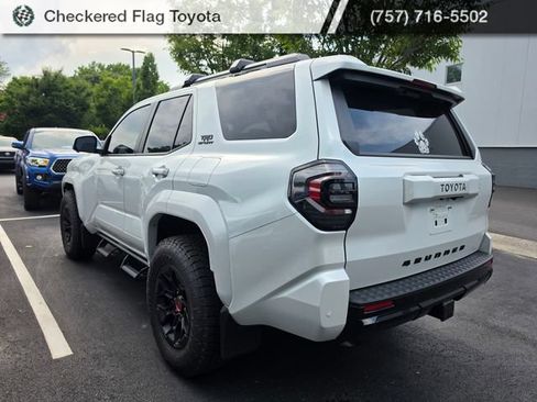 Used 2025 Toyota 4Runner TRD Sport Premium AWD/4WD image 4