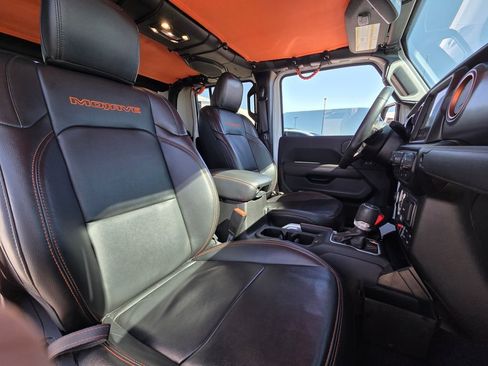 Used 2022 Jeep Gladiator Mojave w/ Trailer Tow Package image 28