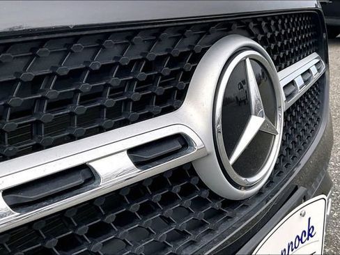 Used 2023 Mercedes-Benz GLA 250 4MATIC image 29