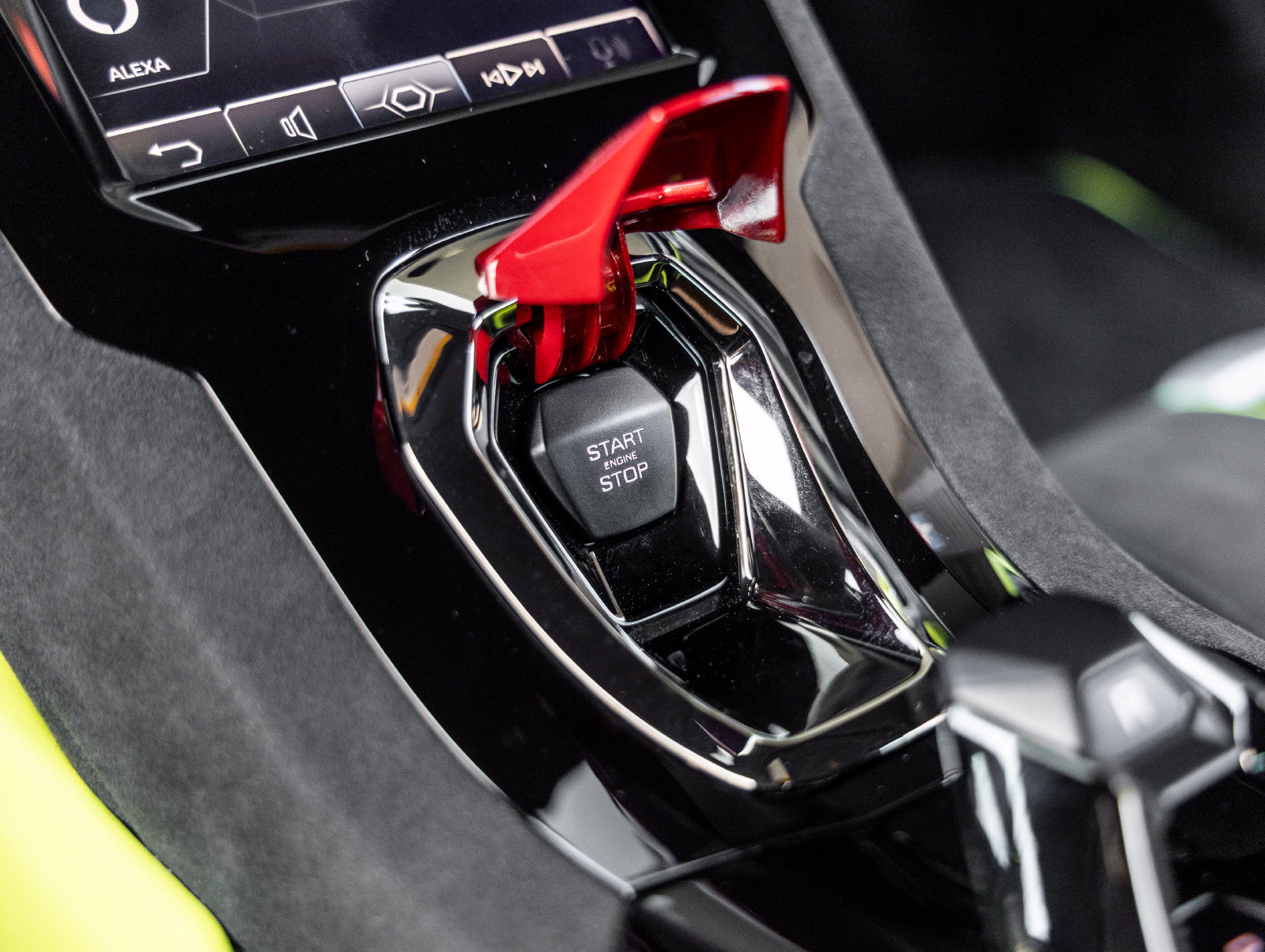 Used 2024 Lamborghini Huracan Tecnica RWD image 35