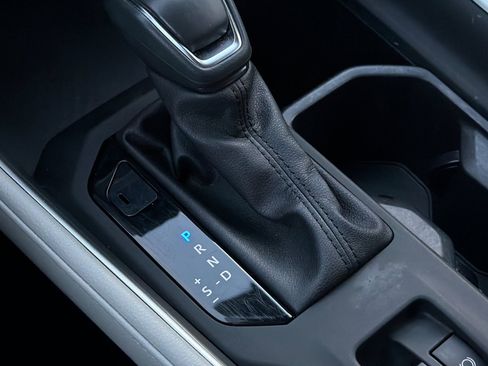 Used 2024 Toyota Grand Highlander Limited image 31