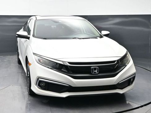 Used 2020 Honda Civic EX image 2
