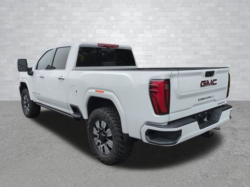Used 2026 GMC Sierra 2500 Denali w/ Denali Reserve Package AWD/4WD image 7