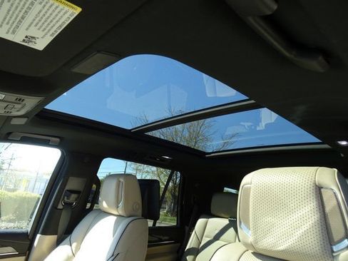 Used 2021 Cadillac Escalade Premium Luxury w/ Driver Assist Tech Package image 13