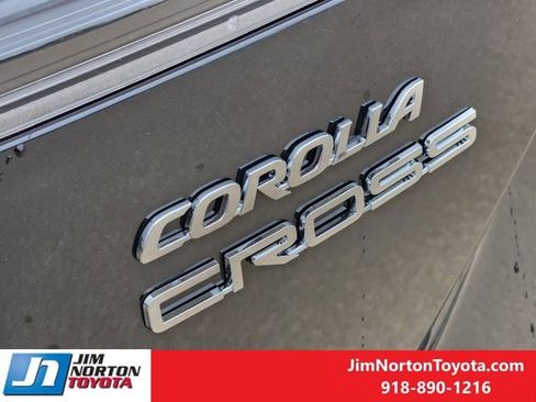 New 2026 Toyota Corolla Cross L image 9