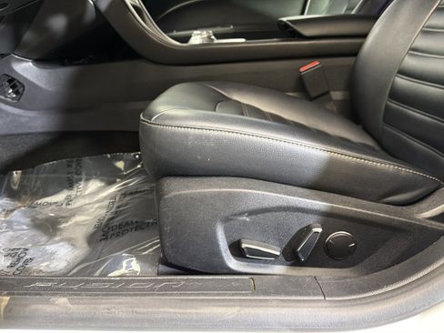 Used 2019 Ford Fusion SEL FWD image 20