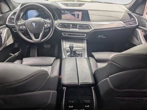 Used 2021 BMW X5 sDrive40i w/ Premium Package RWD image 16