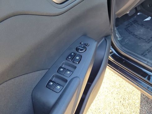 Used 2022 Hyundai Accent FWD image 15