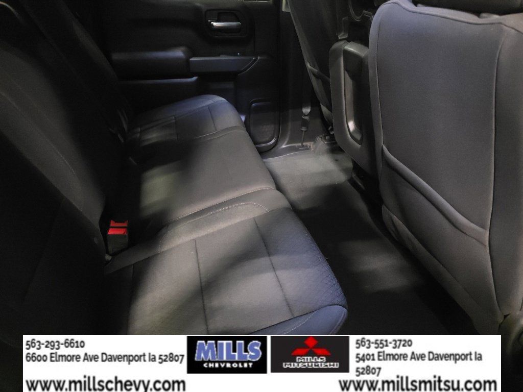 Used 2023 Chevrolet Silverado 1500 Custom AWD/4WD image 18