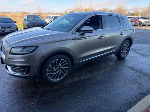 Used 2020 Lincoln Nautilus Reserve w/ Equipment Group 201A image 4