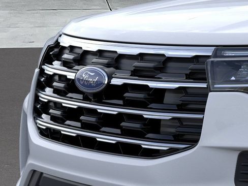 New 2026 Ford Explorer Active AWD/4WD image 17