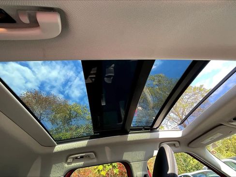 Certified 2025 MINI Cooper Countryman S w/ Comfort Package Max image 13