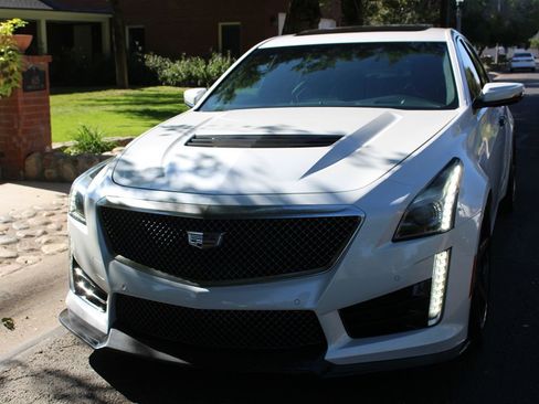 Used 2019 Cadillac CTS V w/ Carbon Fiber Package image 52