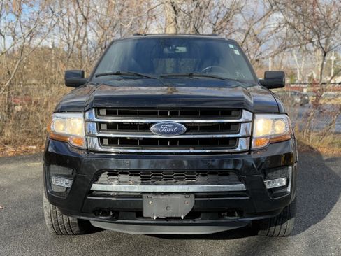 Used 2017 Ford Expedition Limited w/ Equipment Group 301A image 9