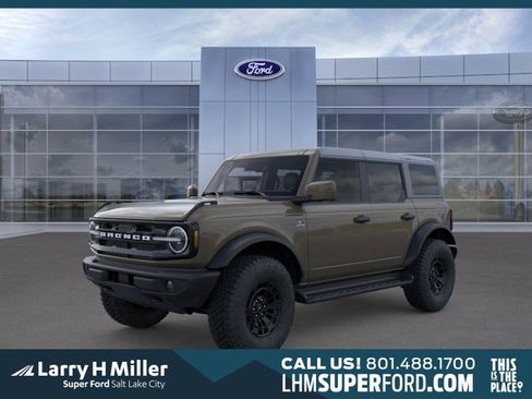 New 2026 Ford Bronco Outer Banks w/ Sasquatch Package AWD/4WD image 1