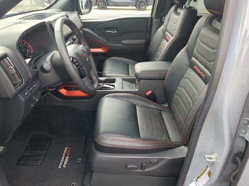 Certified 2025 Nissan Frontier PRO-4X w/ Pro Premium Package AWD/4WD image 15