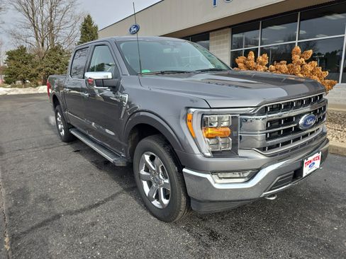 Used 2022 Ford F150 Lariat AWD/4WD image 1